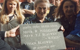60_1.jpg