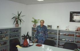 74_1.jpg